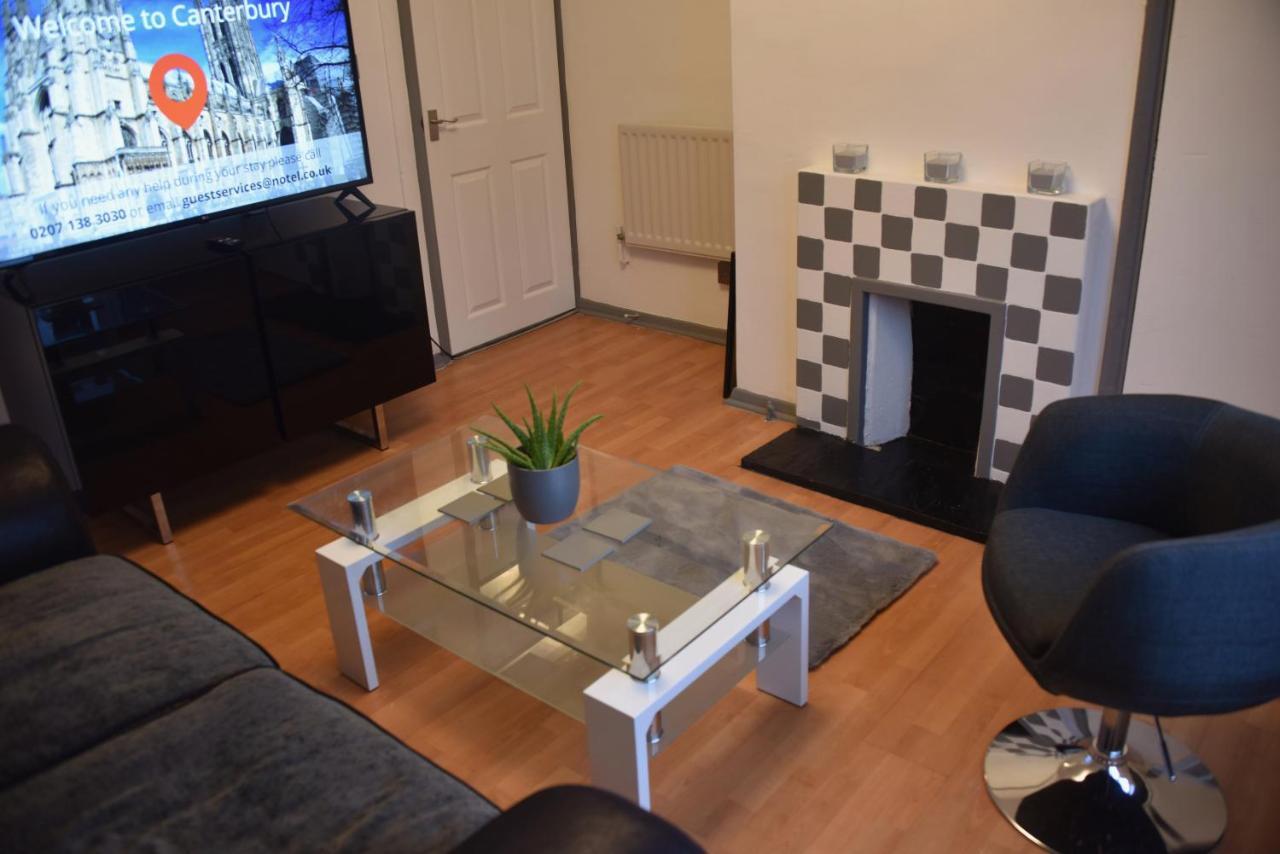 Budget Canterbury Apartment Exterior foto
